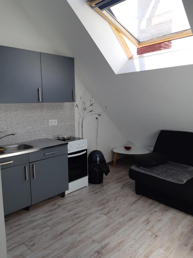 Au Velo Fleuri Apartment Bracieux Bagian luar foto