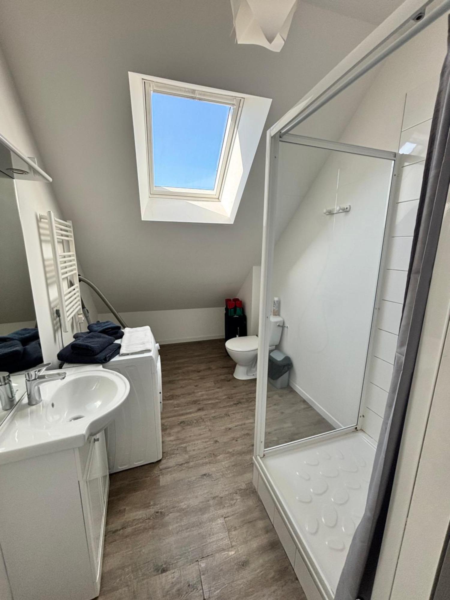 Au Velo Fleuri Apartment Bracieux Bagian luar foto